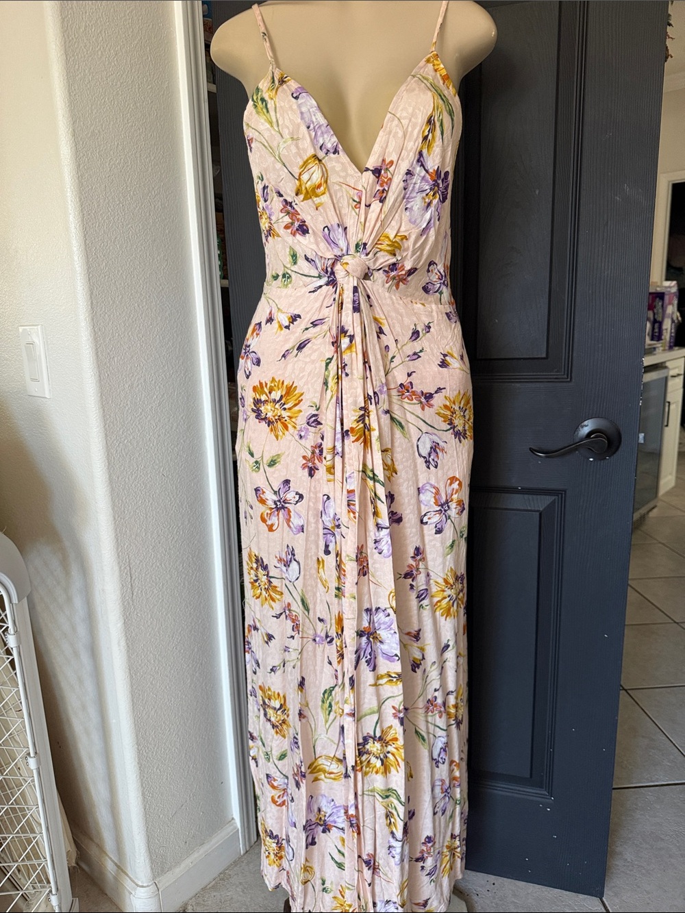 Floral Tie-Front Pink Maxi Dress New Size Medium